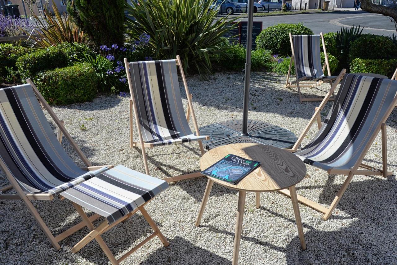 Logis Hotel Le Richelieu - Royan Atlantique Saujon Exterior photo
